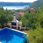 Ivka Villa Klek